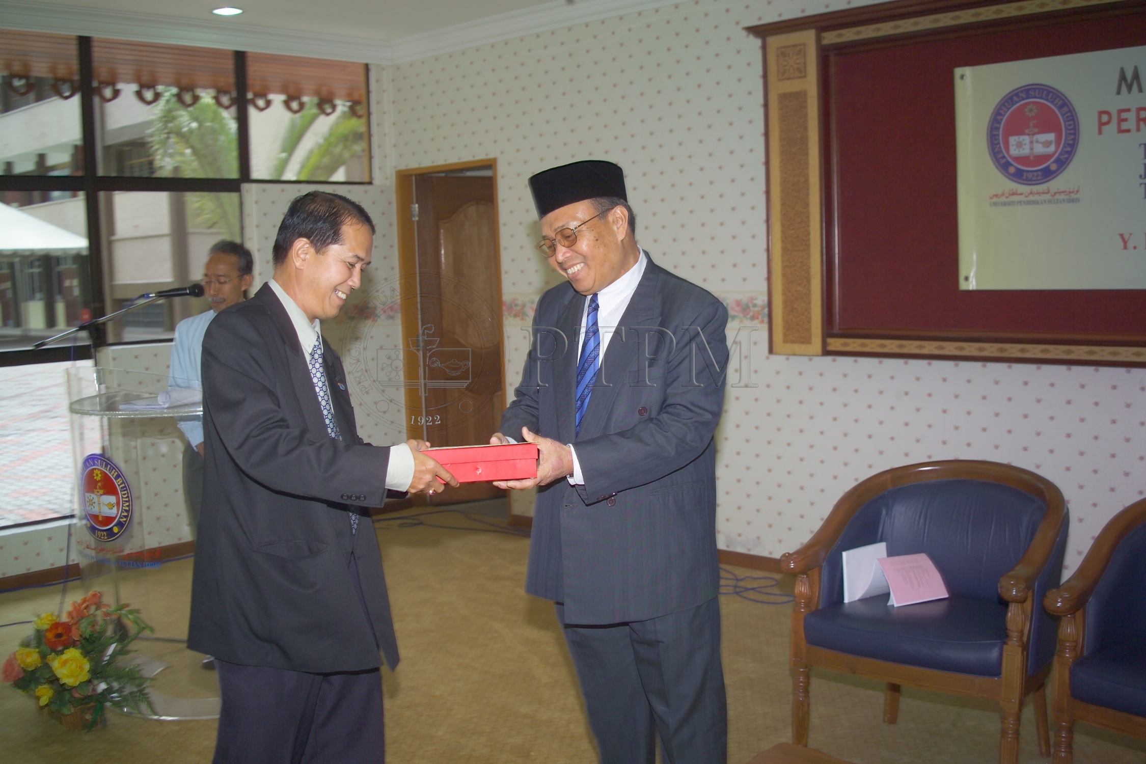 PTPM 04 11 peka D8XZ3069